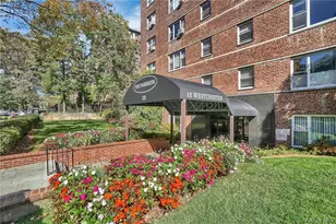 12 Westchester Ave, White Plains, NY 10601 - Photo 3