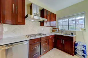 67-54 Groton St, Forest Hills, NY 11375 - Photo 13