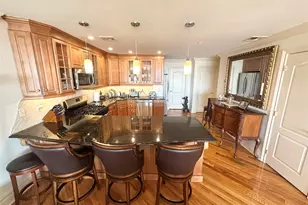 353 W Broadway, Long Beach, NY 11561 - Photo 9