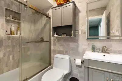 3665 Boller Avenue, Bronx, NY 10466 - Photo 13