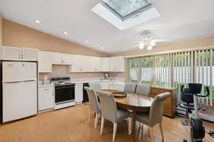 3 Wood Ln, Plainview, NY 11803 - Photo 29