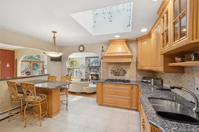 3 Wood Lane, Plainview, NY 11803 - Photo 17