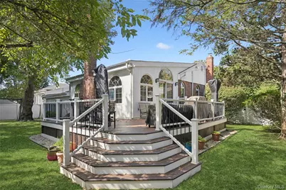 3 Wood Lane, Plainview, NY 11803 - Photo 33