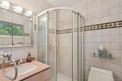 3 Wood Lane, Plainview, NY 11803 - Photo 21