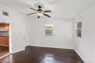 187 Botsford St, Hempstead, NY 11550 - Photo 15