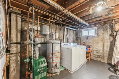 3806 Windsor Drive, Bethpage, NY 11714 - Photo 9