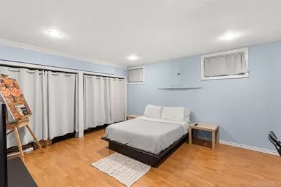 19 Blue Spruce Lane, Commack, NY 11725 - Photo 13