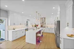 10 Crown Ln, Westbury, NY 11590 - Photo 13