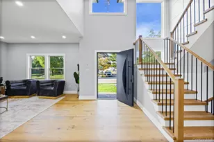 10 Crown Ln, Westbury, NY 11590 - Photo 3