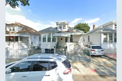 10425 126th Street, Richmond Hill, NY 11419 - Photo 3