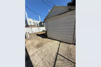 10425 126th Street, Richmond Hill, NY 11419 - Photo 17