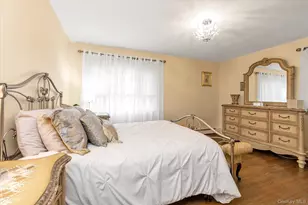 13-40 212th St, Bayside, NY 11360 - Photo 7