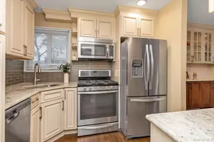 13-40 212th St, Bayside, NY 11360 - Photo 5