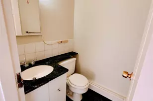 3 Hook Rd, Poughkeepsie, NY 12601 - Photo 5