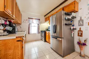 174 Hoffman Ave, Elmont, NY 11003 - Photo 7