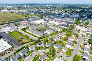 24 Strangford Ct, Oceanside, NY 11572 - Photo 37