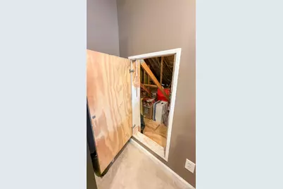 24 Strangford Court, Oceanside, NY 11572 - Photo 31