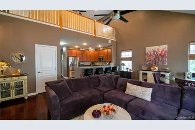 24 Strangford Court, Oceanside, NY 11572 - Photo 11