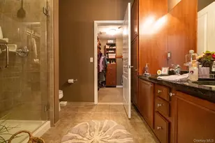 24 Strangford Ct, Oceanside, NY 11572 - Photo 23