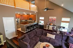 24 Strangford Ct, Oceanside, NY 11572 - Photo 9