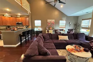 24 Strangford Ct, Oceanside, NY 11572 - Photo 7