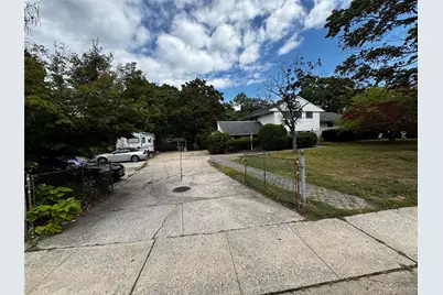 149 Phelps Lane, North Babylon, NY 11703 - Photo 3