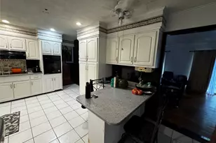 149 Phelps Ln, North Babylon, NY 11703 - Photo 7