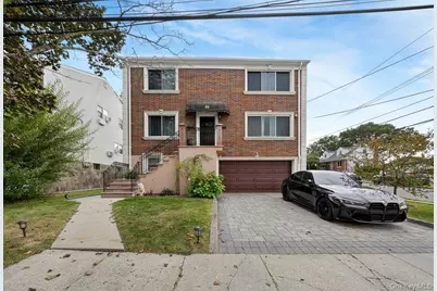 20 Ashford Place, Yonkers, NY 10701 - Photo 1