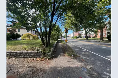 761 W Broadway, Woodmere, NY 11598 - Photo 5