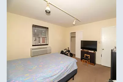 1337 Broadway #L10, Hewlett, NY 11557 - Photo 5