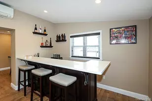 956 Hancock Ave, Franklin Square, NY 11010 - Photo 19