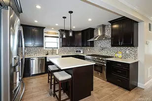 956 Hancock Ave, Franklin Square, NY 11010 - Photo 11