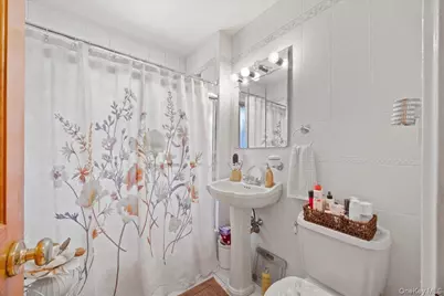 1193 Neill Avenue, Bronx, NY 10461 - Photo 15