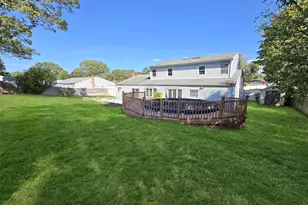 20 Half Hollow Rd, Selden, NY 11784 - Photo 25