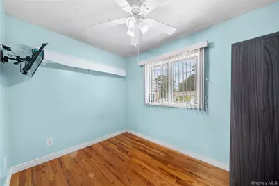 34 W 21st Street, Deer Park, NY 11729 - Photo 17