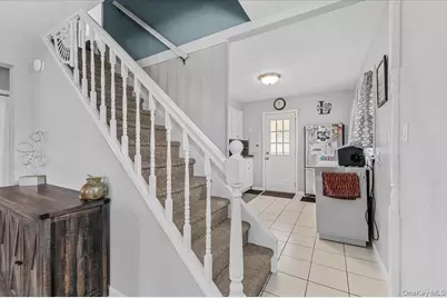 109 Periwinkle Road, Levittown, NY 11756 - Photo 13