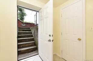 121 Riverdale Ave, Brooklyn, NY 11212 - Photo 21