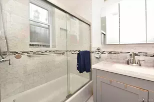 121 Riverdale Ave, Brooklyn, NY 11212 - Photo 11