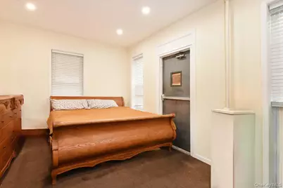 121 Riverdale Avenue, Brooklyn, NY 11212 - Photo 9