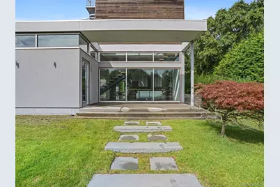 [Address not provided], Southampton, NY 11968 - Photo 3