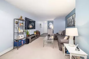 99 Randall, Freeport, NY 11520 - Photo 7