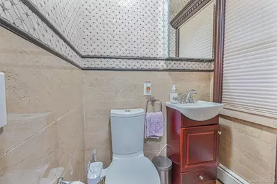 38 Quarry Lane, Levittown, NY 11756 - Photo 31