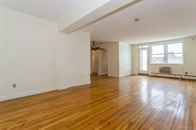 210 E Broadway #6B, Long Beach, NY 11561 - Photo 3