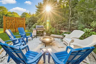 20 Howard St, East Hampton, NY 11937 - Photo 7