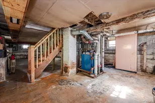 1 Oak Ave, Bronx, NY 10465 - Photo 13