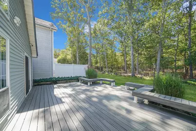 27 Huntingdale Way, Middle Island, NY 11953 - Photo 31