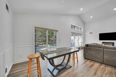 27 Huntingdale Way, Middle Island, NY 11953 - Photo 13