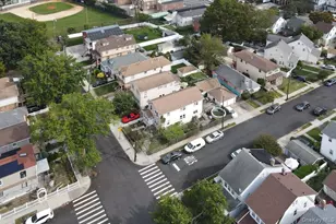 88-19 247th St, Bellerose, NY 11426 - Photo 43