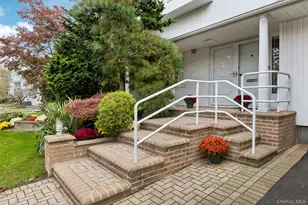 987 South End, Woodmere, NY 11598 - Photo 5