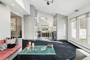 987 South End, Woodmere, NY 11598 - Photo 9